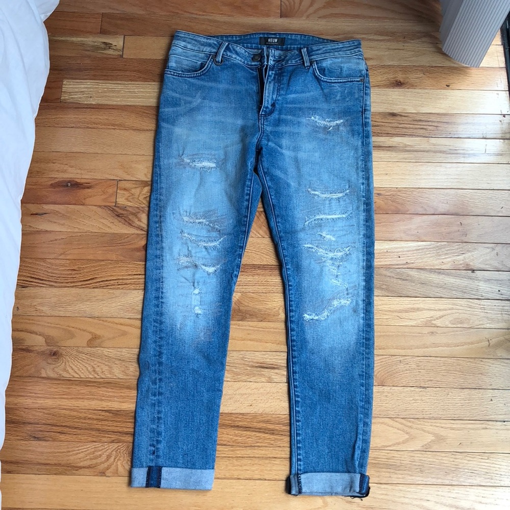 NEUW jeans. Size W26L32